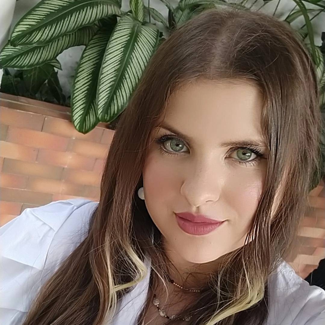 Paula Andrea Hernández García