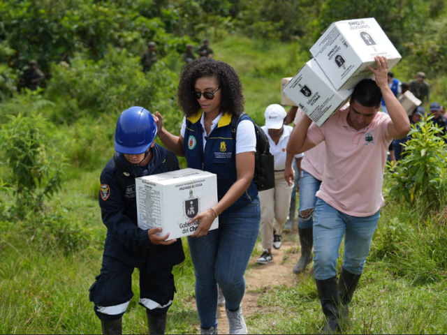 Continúa la búsqueda de desaparecidos tras el terremoto en Colombia