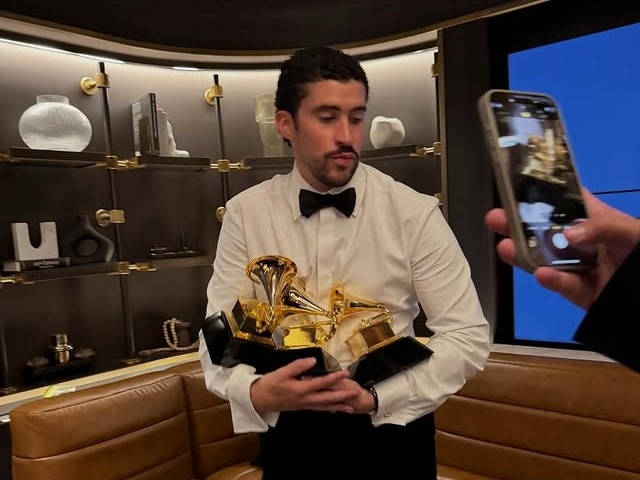 ‘ICE out’: reclamo de Bad Bunny en los premios Grammy 