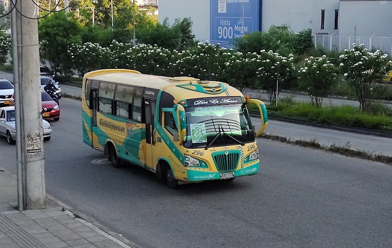 Bus 1