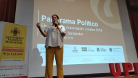 Directora de la MOE presentó la importancia de conocer el plan de gobierno de los candidatos. Foto: Lucía Sarmiento.|Foto: Lucía Sarmiento.